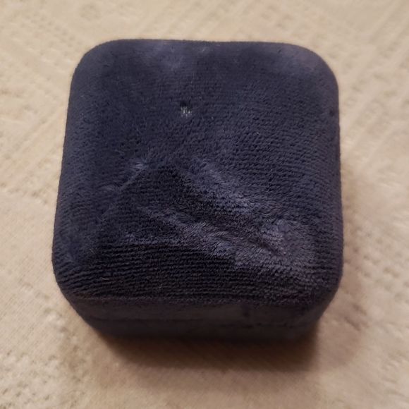 Vintage Avon Silvertone CZ Ring Sz 6 - Picture 11 of 13